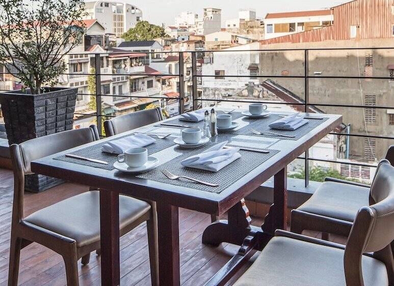 בית מלון כפרי Altos