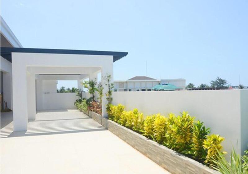 فندق Commander Suites De Boracay