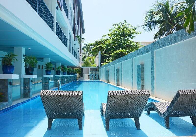 فندق Commander Suites De Boracay