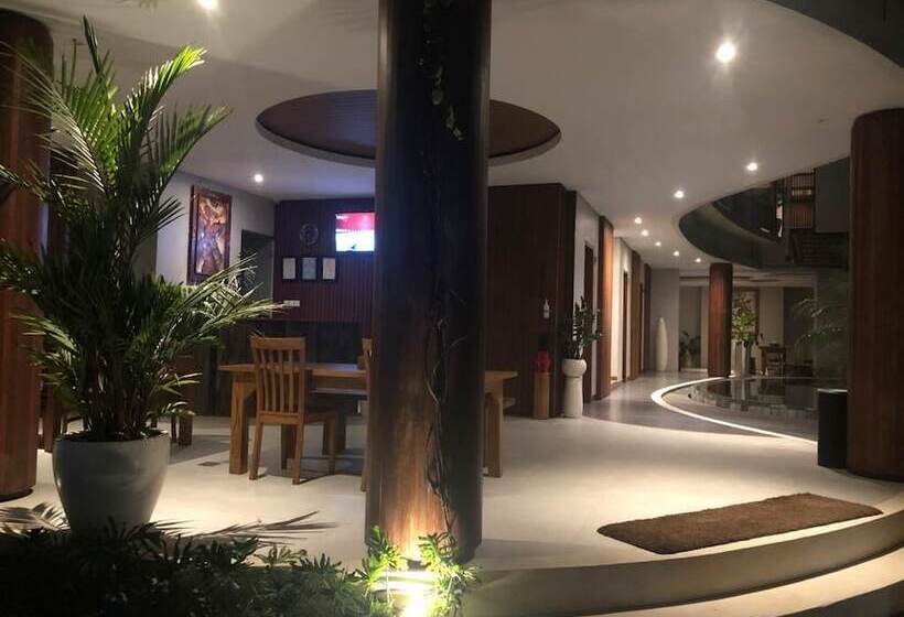 호텔 Curve House Umalas