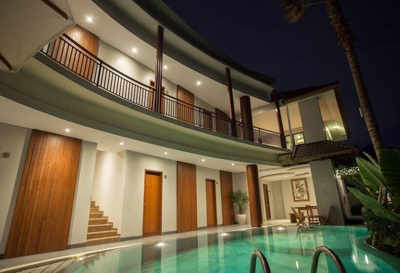 فندق Curve House Umalas