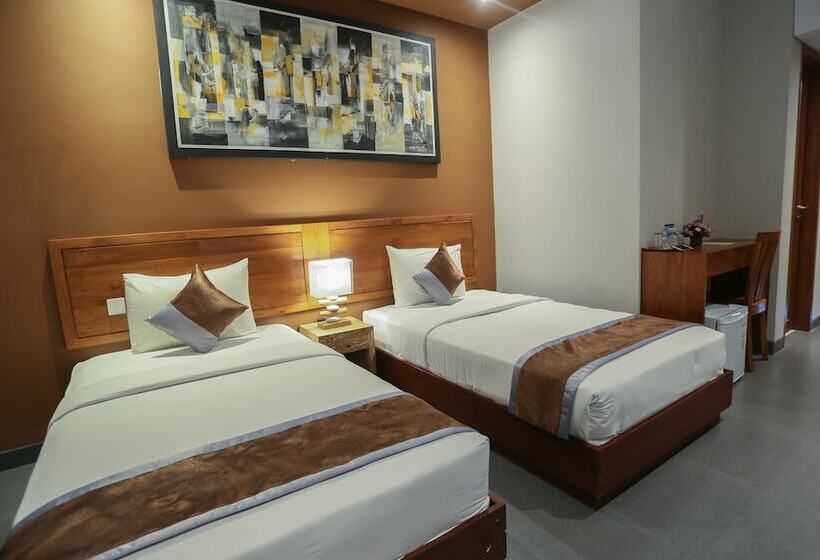 هتل Curve House Umalas