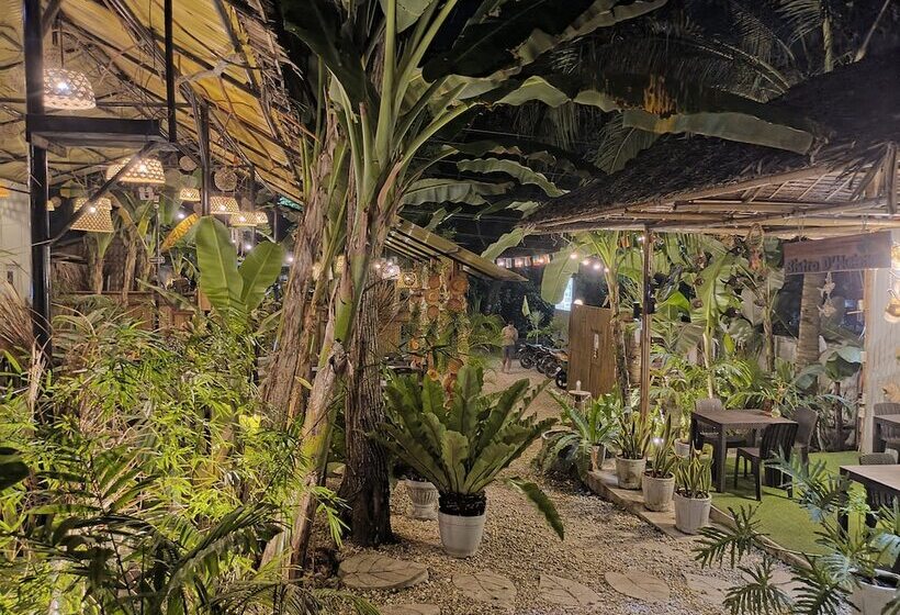 هتل Ecostay Panglao Resort