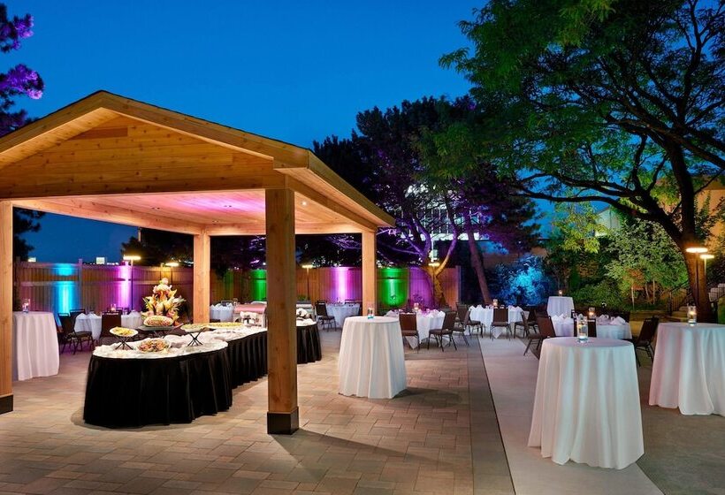 酒店 Element Toronto Airport