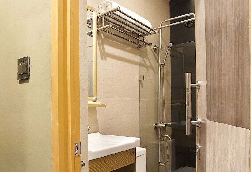 هتل Felicity Island