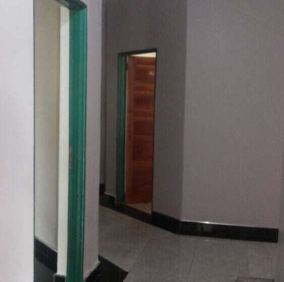 هتل Jojo's Palace Annex