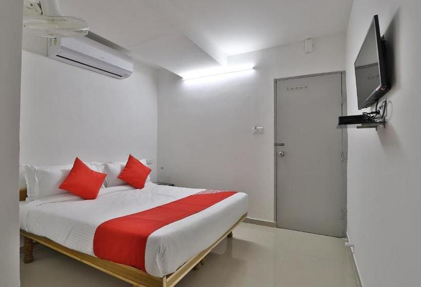 Hotel Oyo Flagship 24008 Himalaya