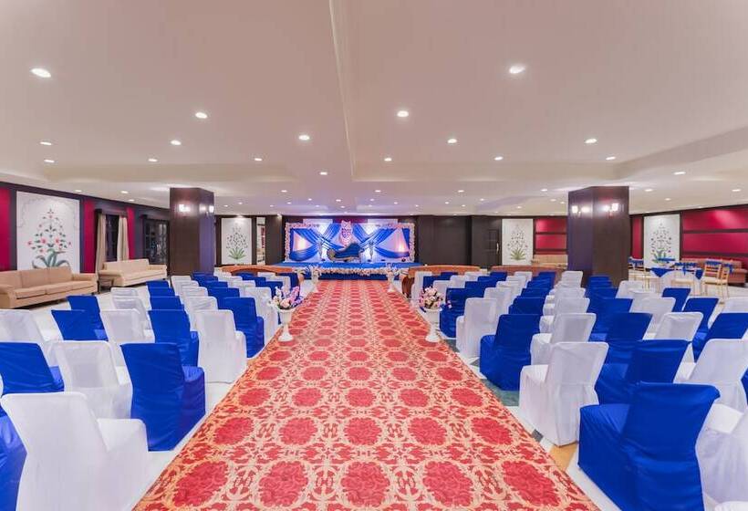 فندق Shree Vallabh Vilas Lords Plaza Nathdwara   Pure Veg