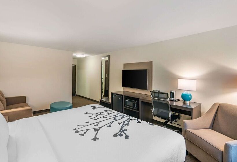 בית מלון כפרי Sleep Inn Spokane Airport