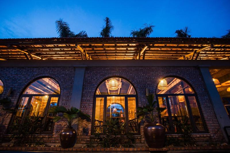 هتل Tam Coc Banana Bungalow