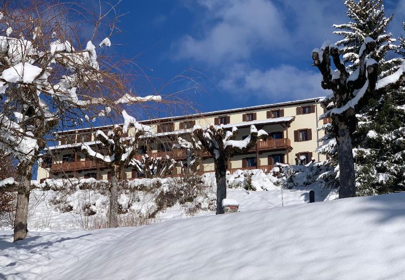 ホテル Villars Lodge