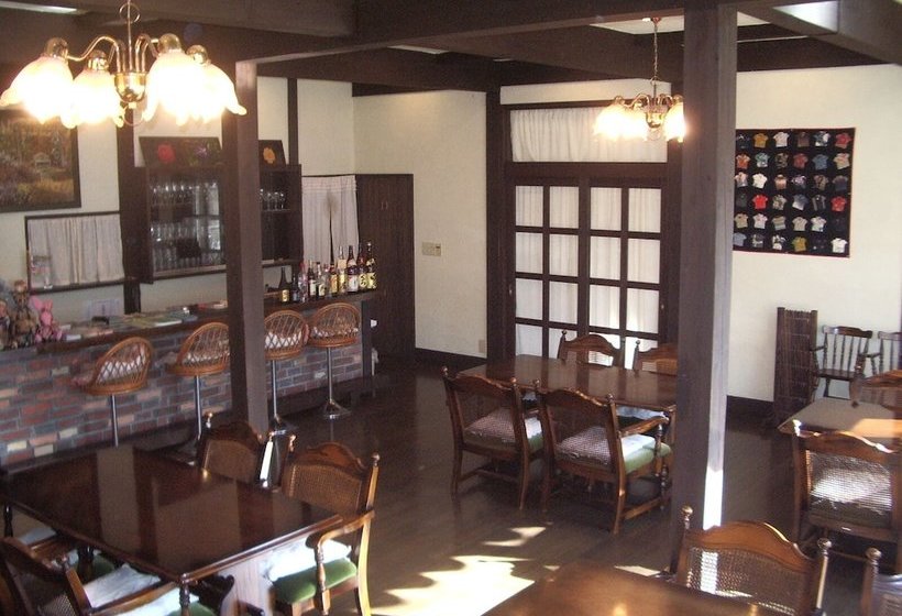 Pension & Craft Shop Hanamizuki