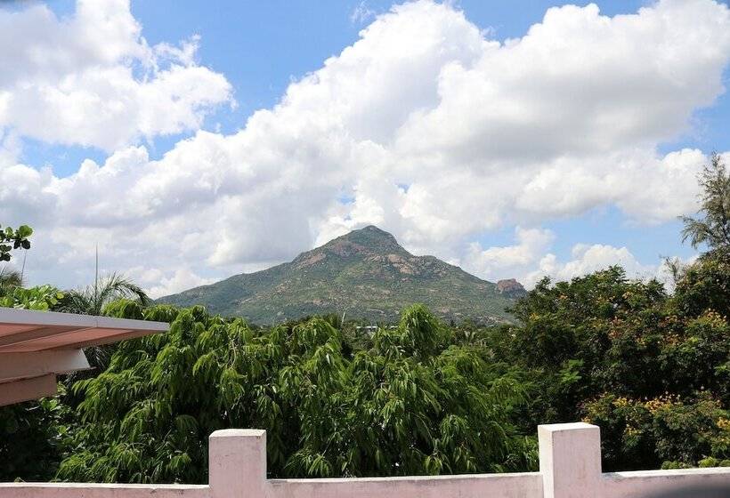 Siva Sakthi Hotel A Unit Of Ammayi