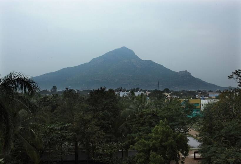 Siva Sakthi Hotel A Unit Of Ammayi