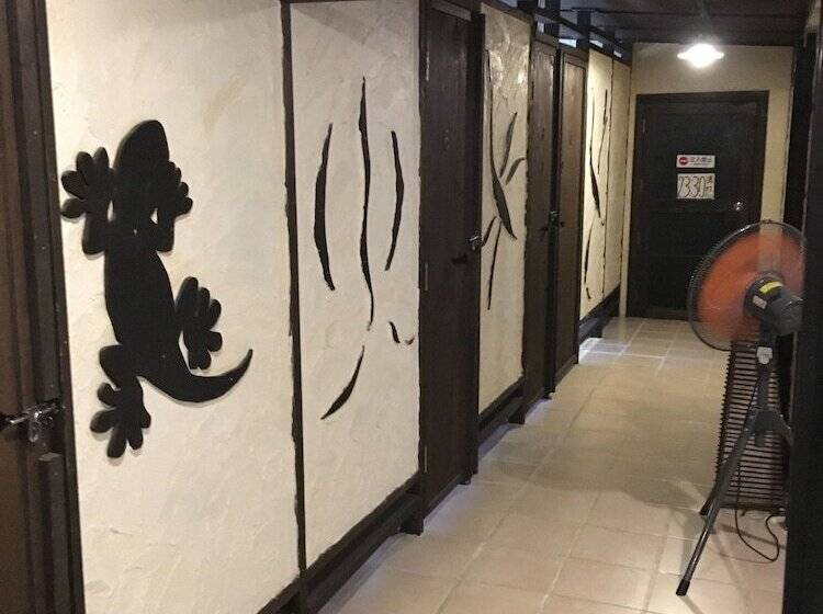 Taketomijima Guesthouse & Jetaime   Hostel