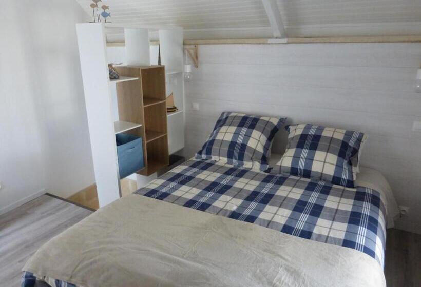 ベッドアンドブレックファースト La Charretterie