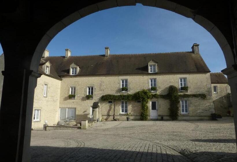 ベッドアンドブレックファースト La Charretterie