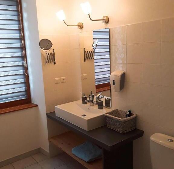 مبيت وإفطار Le Cabistou