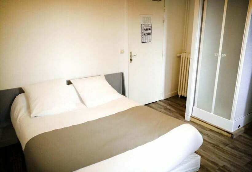 ホテル Auberge Saint Christophe