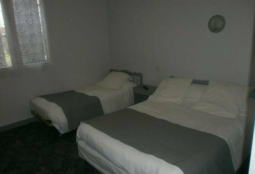 ホテル Auberge Saint Christophe