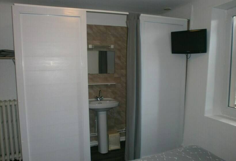 Отель Auberge Saint Christophe