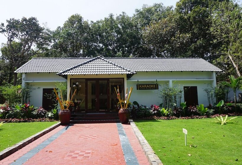 هتل Minera Hot Springs Binh Chau