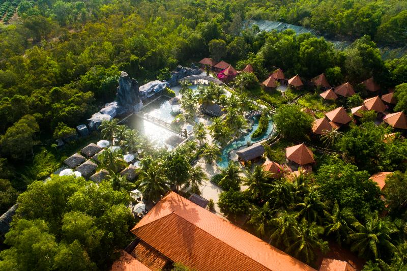 هتل Minera Hot Springs Binh Chau