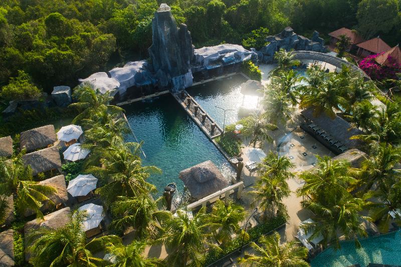 هتل Minera Hot Springs Binh Chau