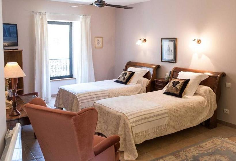 Отель L Ancienne Auberge