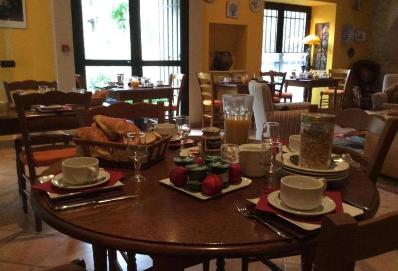 Отель L Ancienne Auberge