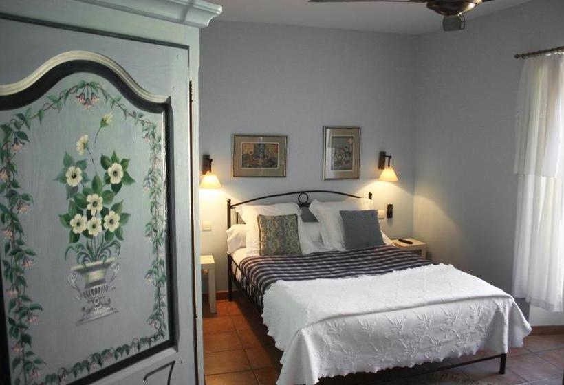 Отель L Ancienne Auberge