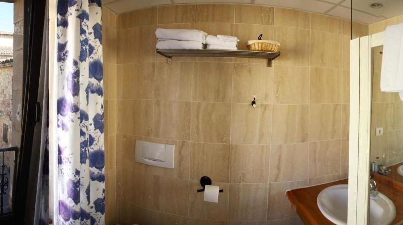 Отель L Ancienne Auberge