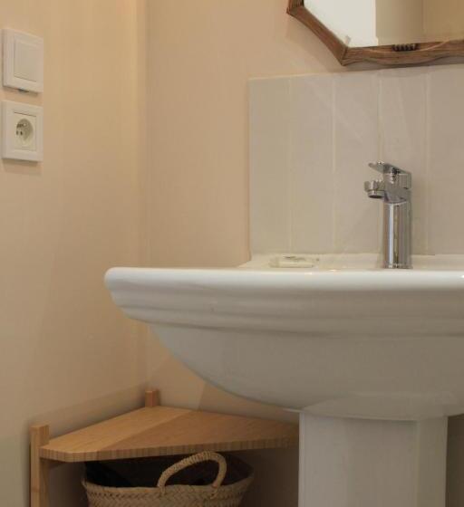 펜션 Chambres D'hôtes Château De Martragny