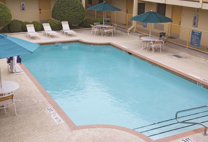 فندق Baymont By Wyndham Abilene