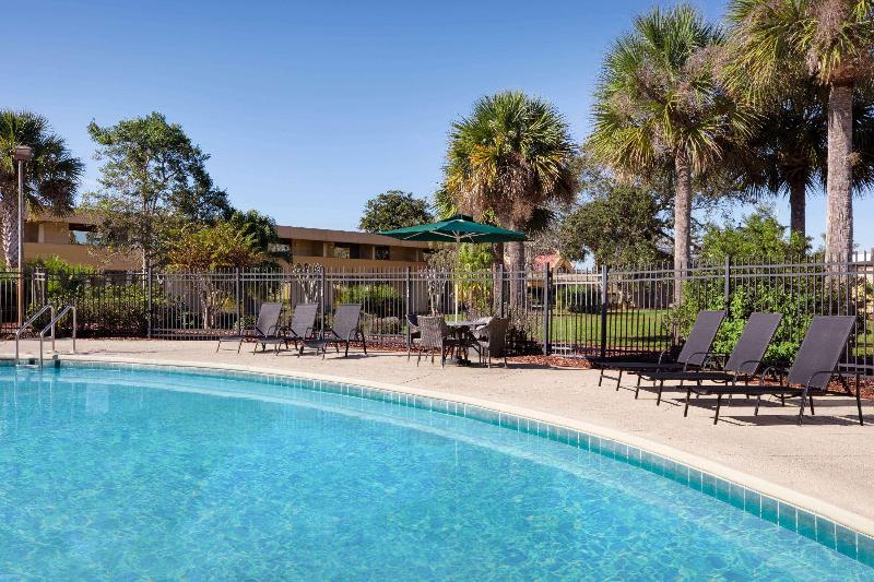 فندق Baymont By Wyndham Daytona Beach   Intl Speedway