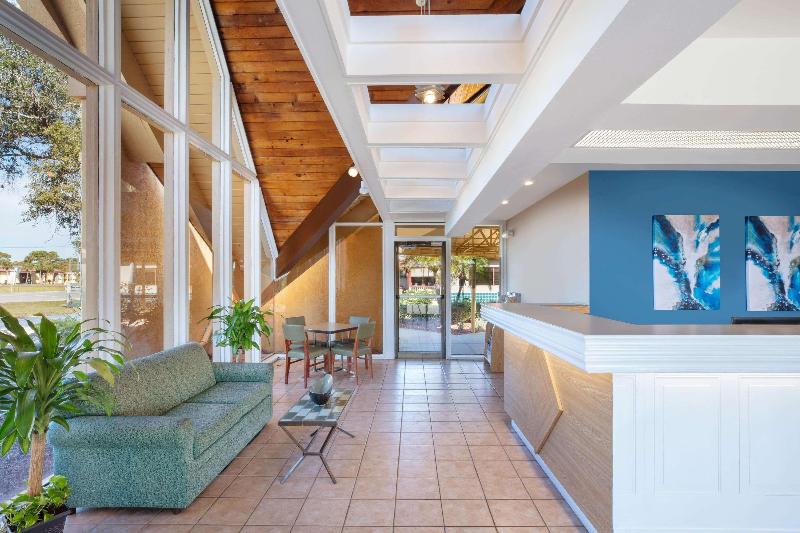 فندق Baymont By Wyndham Daytona Beach   Intl Speedway