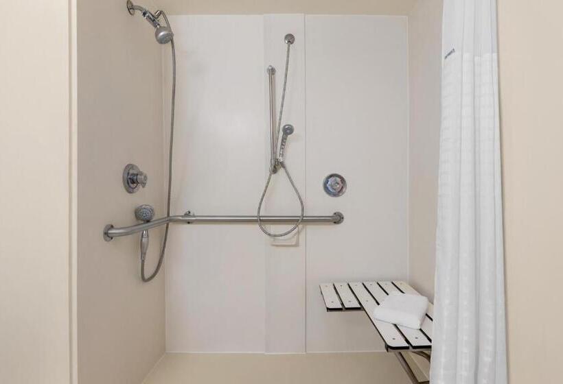 فندق Baymont By Wyndham Daytona Beach   Intl Speedway