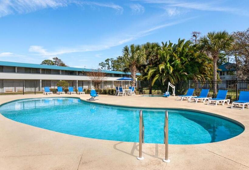 فندق Baymont By Wyndham Daytona Beach   Intl Speedway