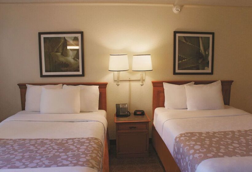 فندق Baymont By Wyndham Houston La Porte