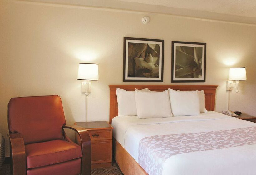 호텔 Baymont By Wyndham Houston La Porte