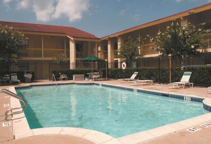 호텔 Baymont By Wyndham Houston La Porte