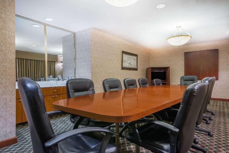 فندق Baymont By Wyndham Plainfield/ Indianapolis Arpt Area