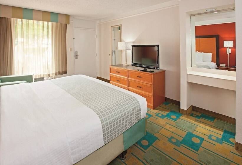 هتل Serenitystay Chattanooga Hamilton Place