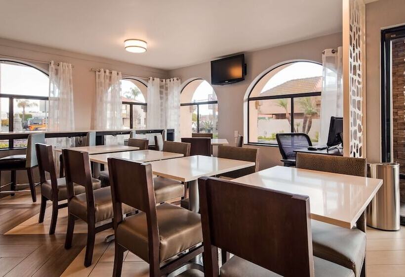 فندق Best Western Los Alamitos Inn & Suites