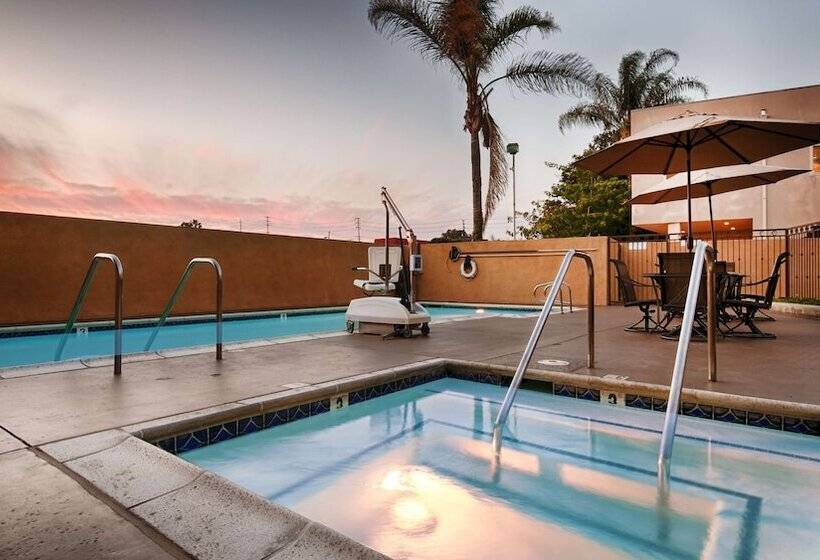 فندق Best Western Los Alamitos Inn & Suites