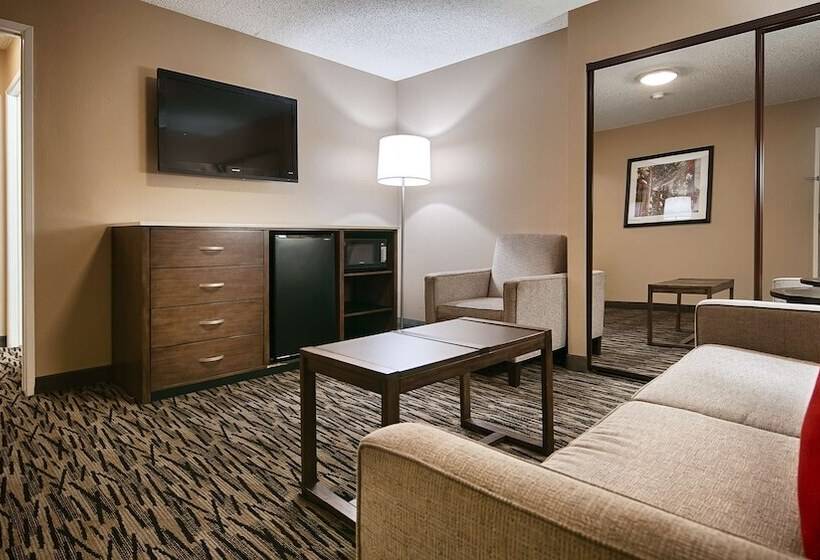 فندق Best Western Los Alamitos Inn & Suites