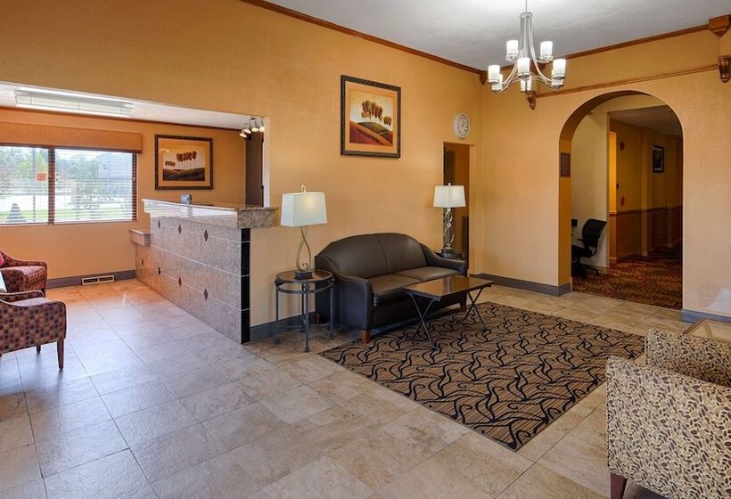 فندق Best Western Martinsville Inn