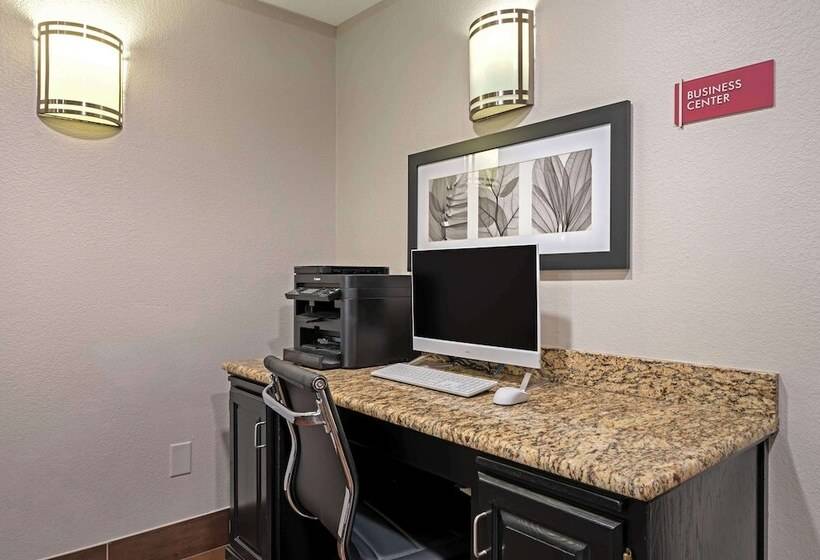 فندق Best Western Plus Greenwood Indy South Inn