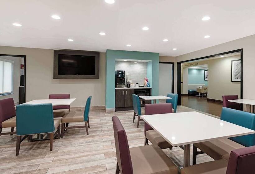 فندق Best Western Plus Greenwood Indy South Inn