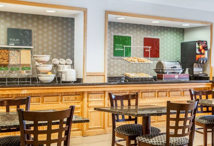 בית מלון כפרי Comfort Inn Bourbonnais Near I57